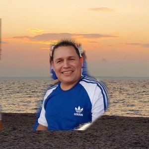 Meet your Posher, Luis